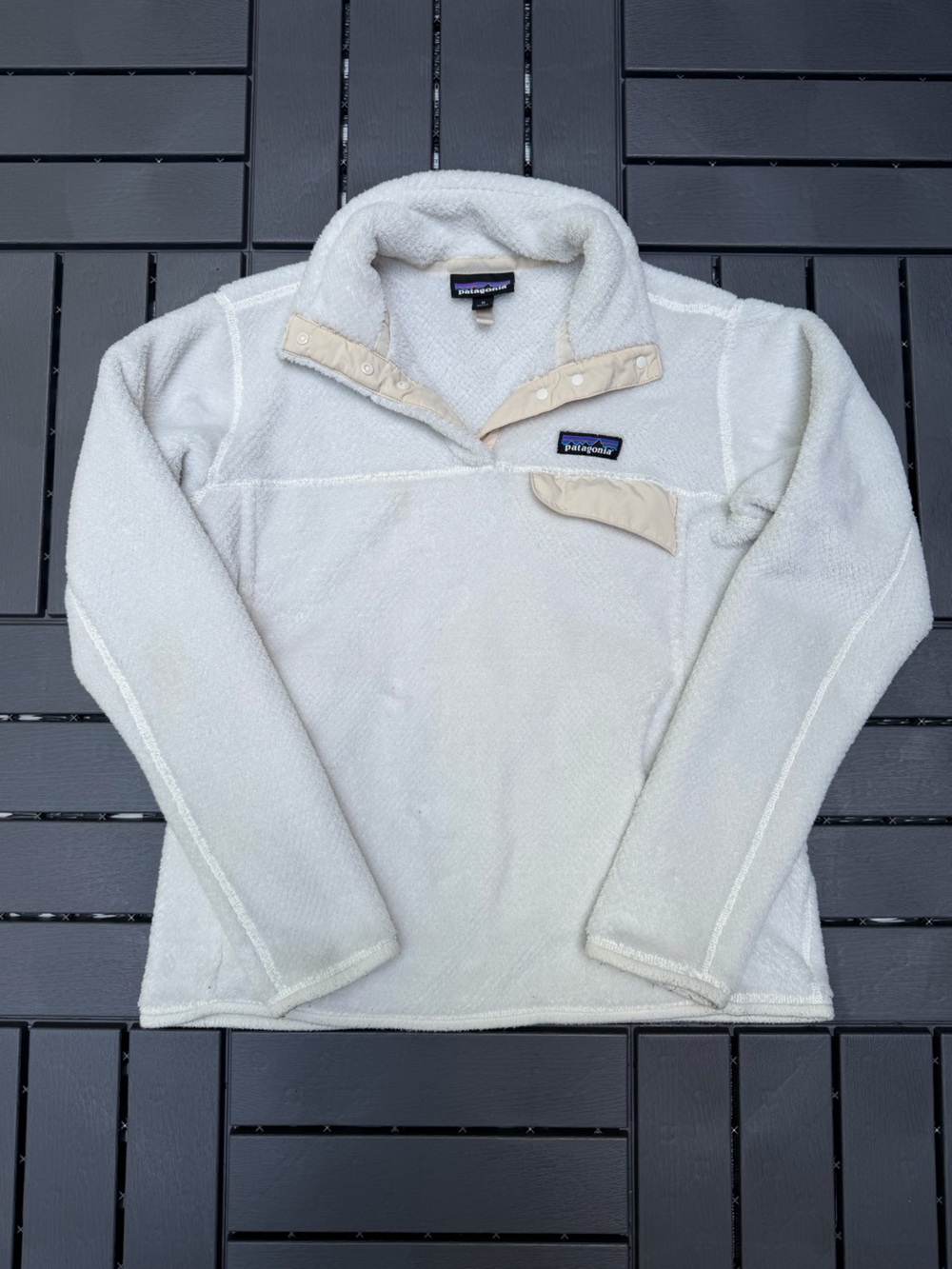 Patagonia Womens M White Cream Fleece Snap Pullover Jacket Cozy Outdoor Sherpa